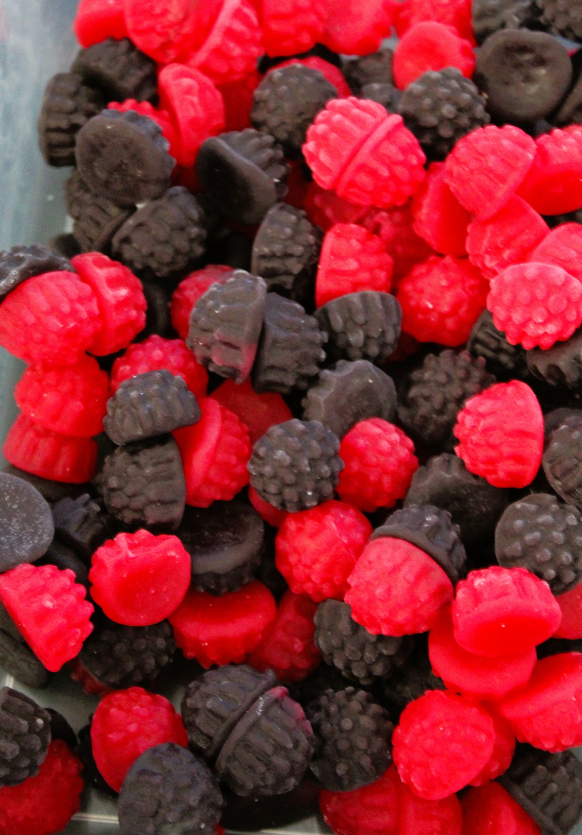 Rainbow Blackberries & Raspberries-100g