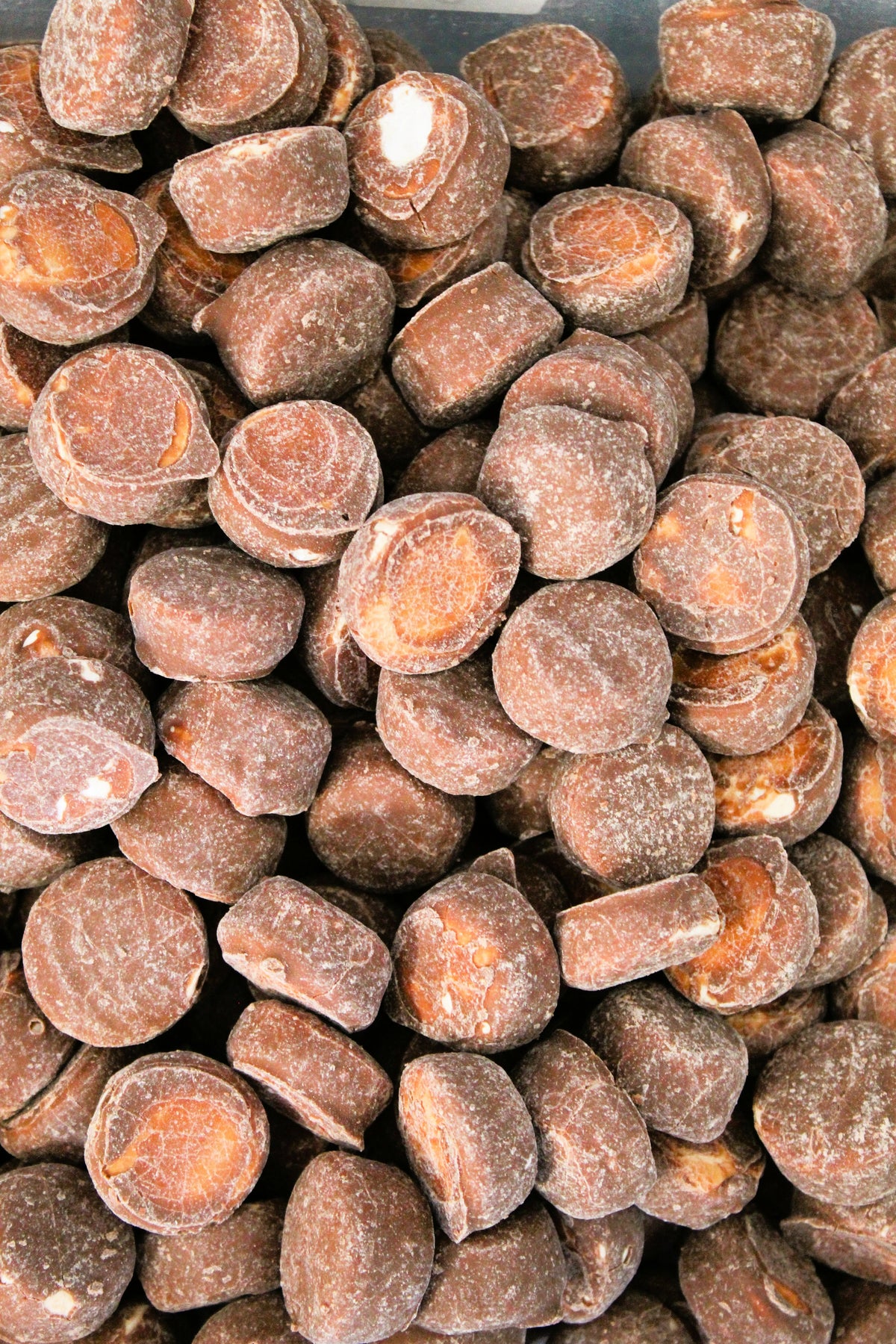 Choc Caramel Chunks - 100g